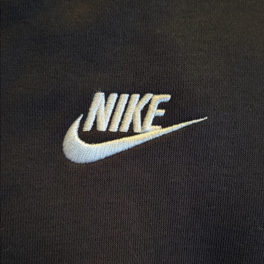 Nike classic black